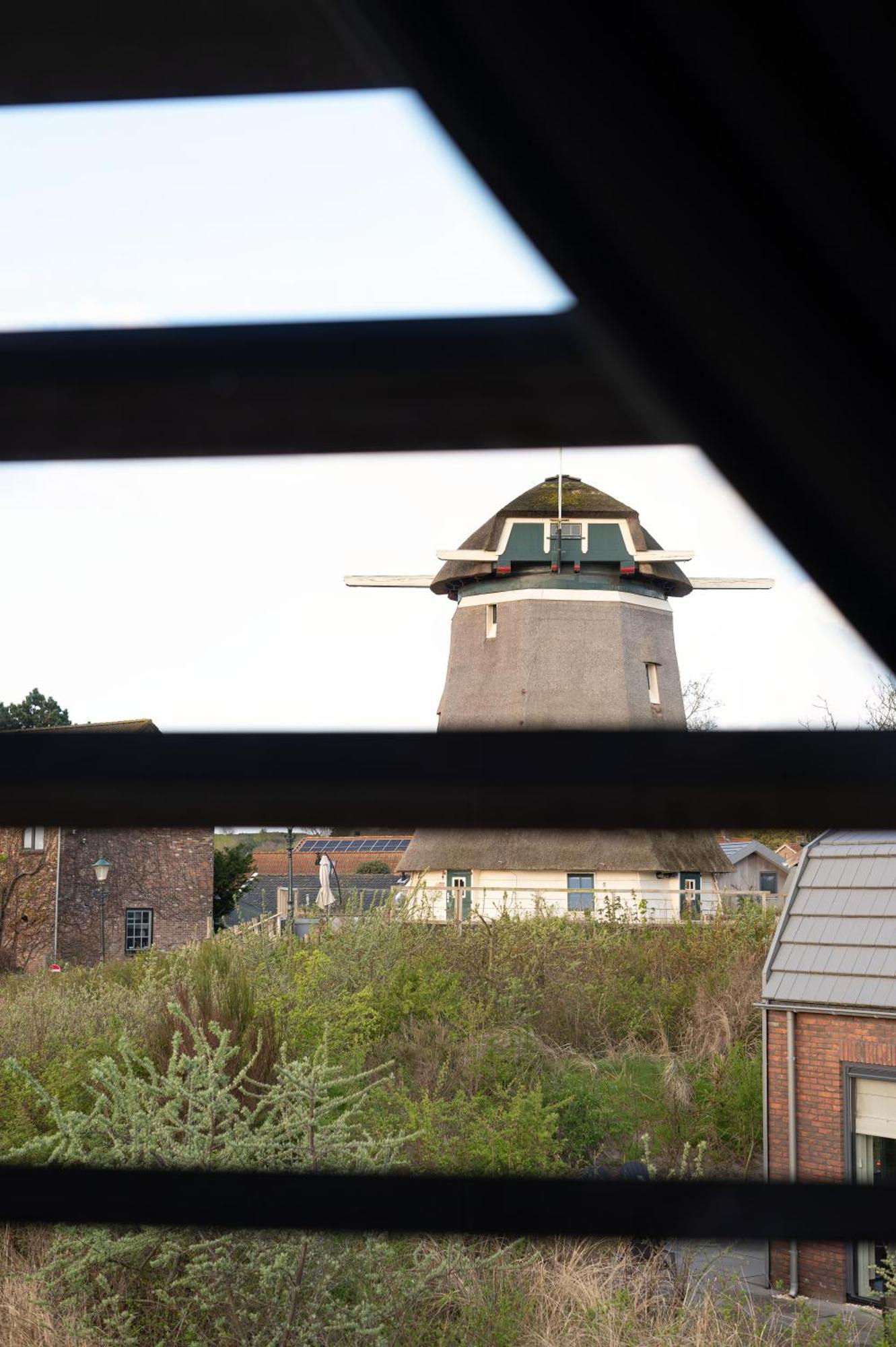 Zicht op de Molen by Droomvilla Egmond aan den Hoef Buitenkant foto